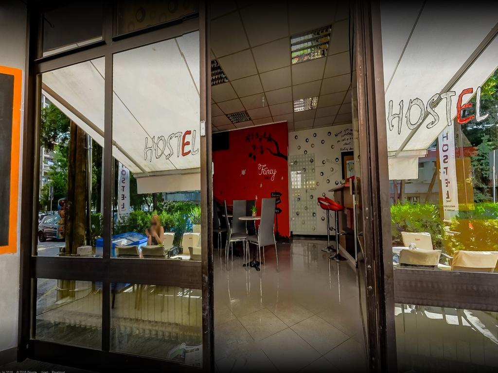 Fancy Hostel Загреб Экстерьер фото