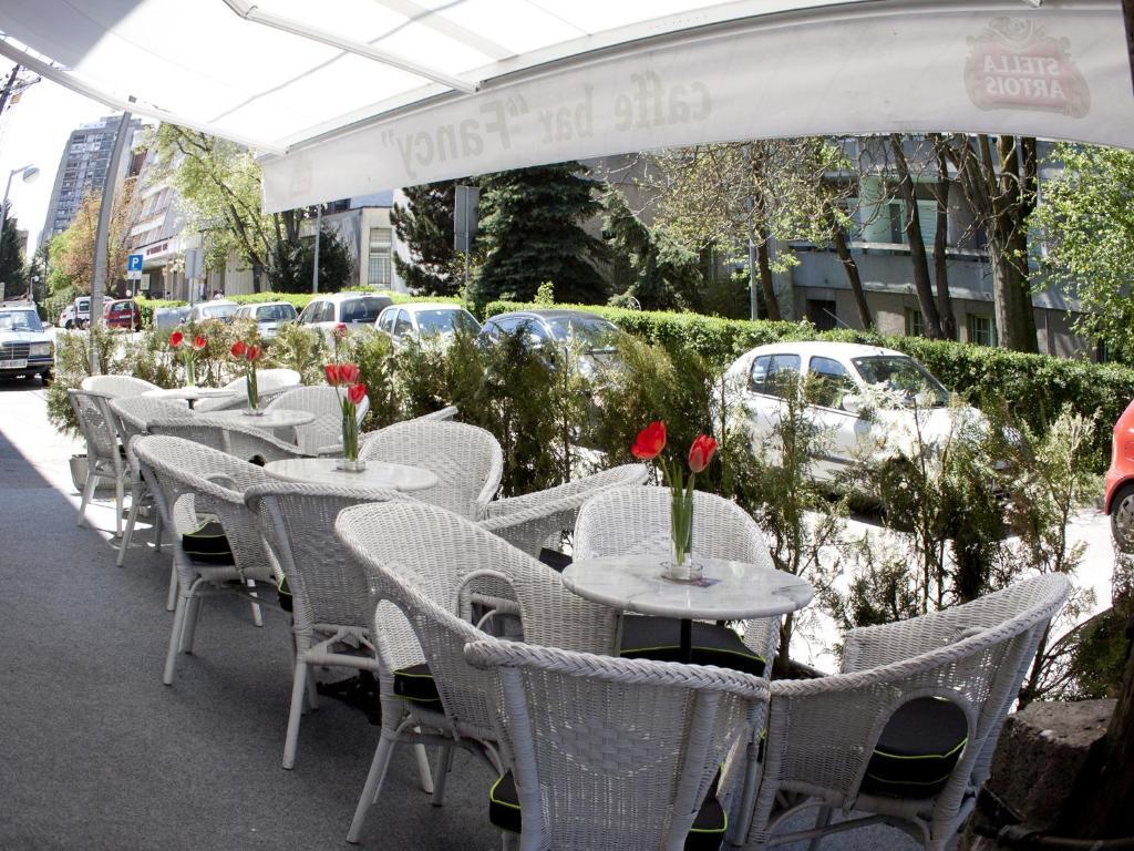 Fancy Hostel Загреб Экстерьер фото