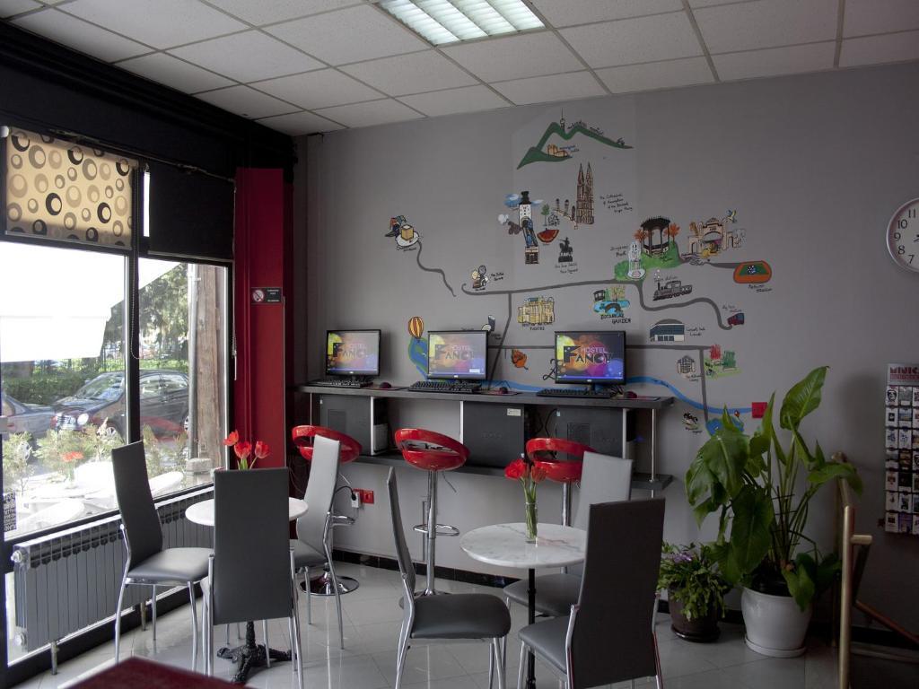 Fancy Hostel Загреб Экстерьер фото