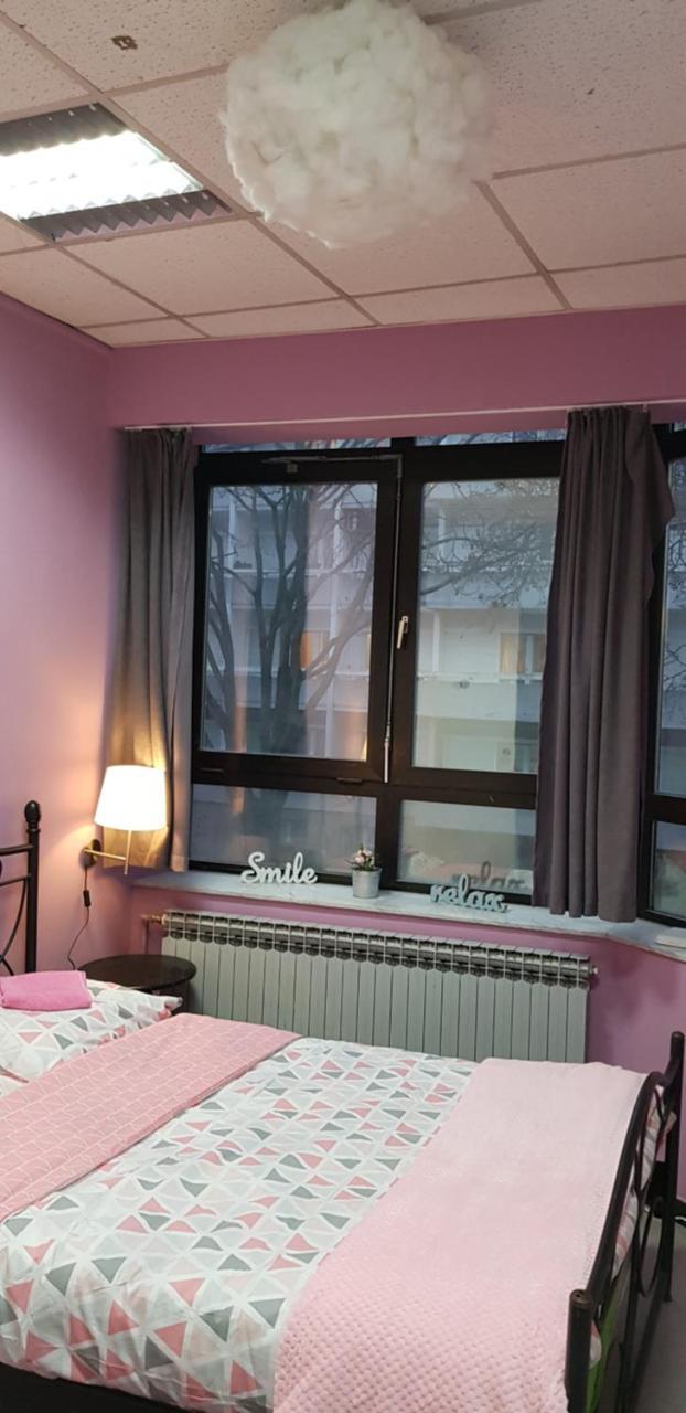 Fancy Hostel Загреб Экстерьер фото