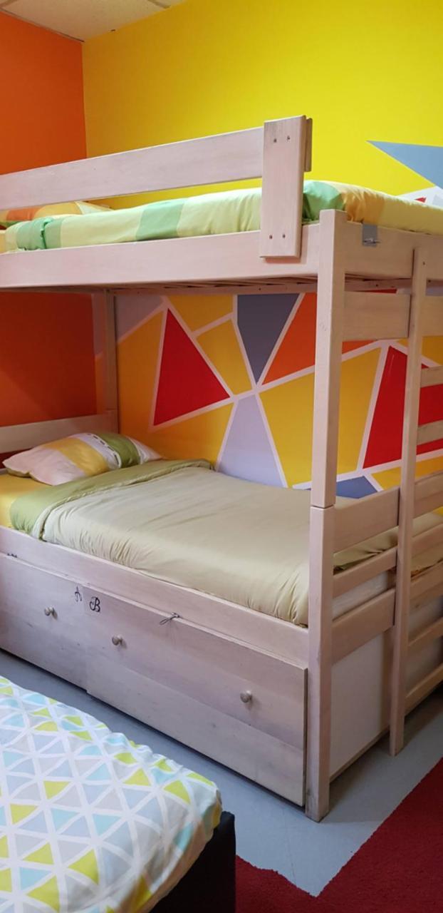 Fancy Hostel Загреб Экстерьер фото