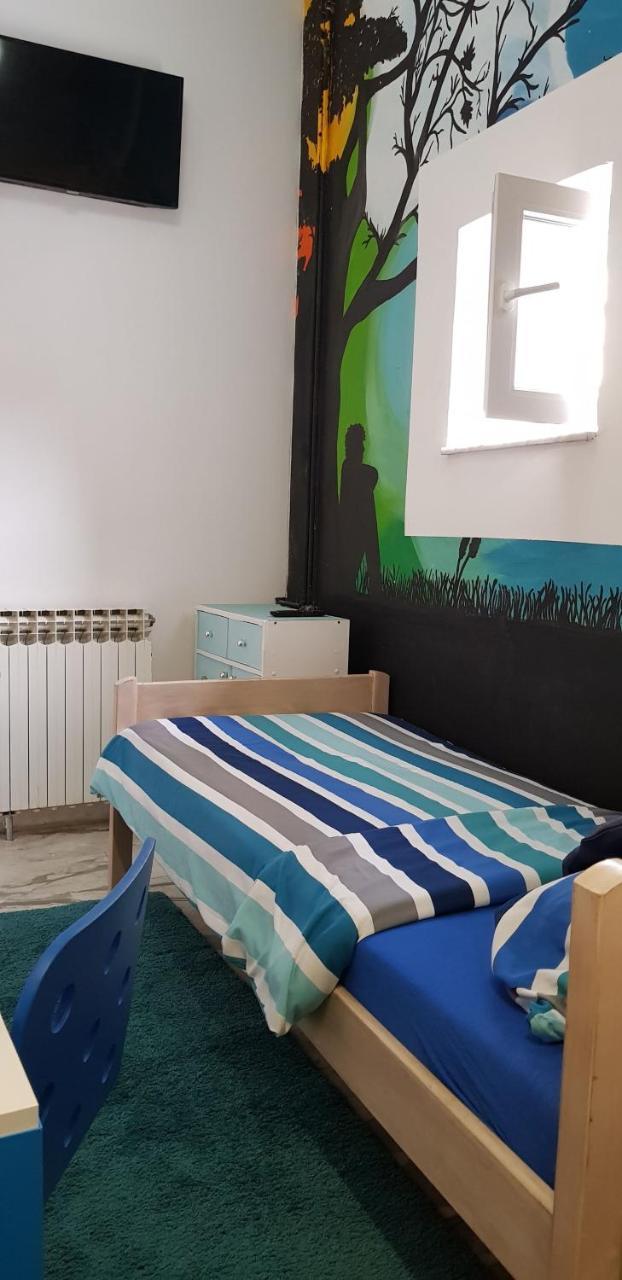 Fancy Hostel Загреб Экстерьер фото