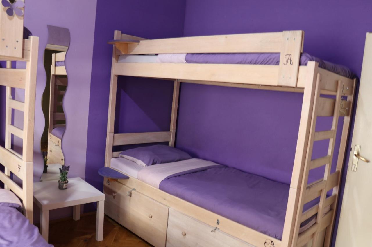 Fancy Hostel Загреб Экстерьер фото