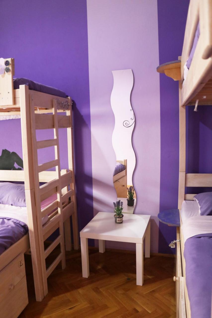 Fancy Hostel Загреб Экстерьер фото