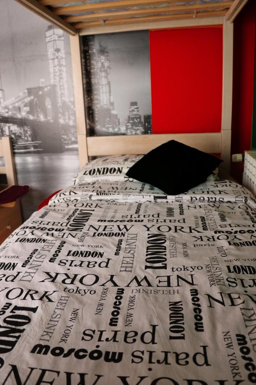 Fancy Hostel Загреб Экстерьер фото