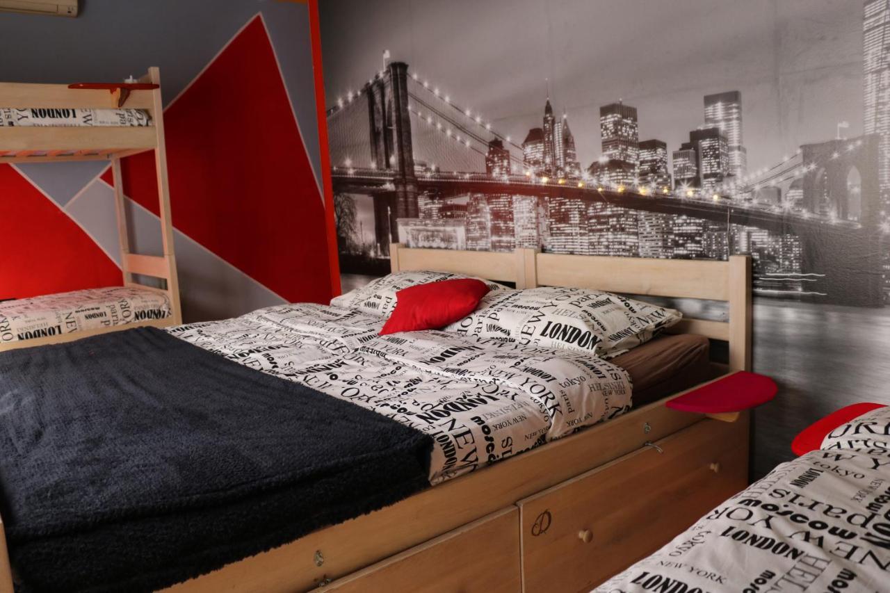 Fancy Hostel Загреб Экстерьер фото
