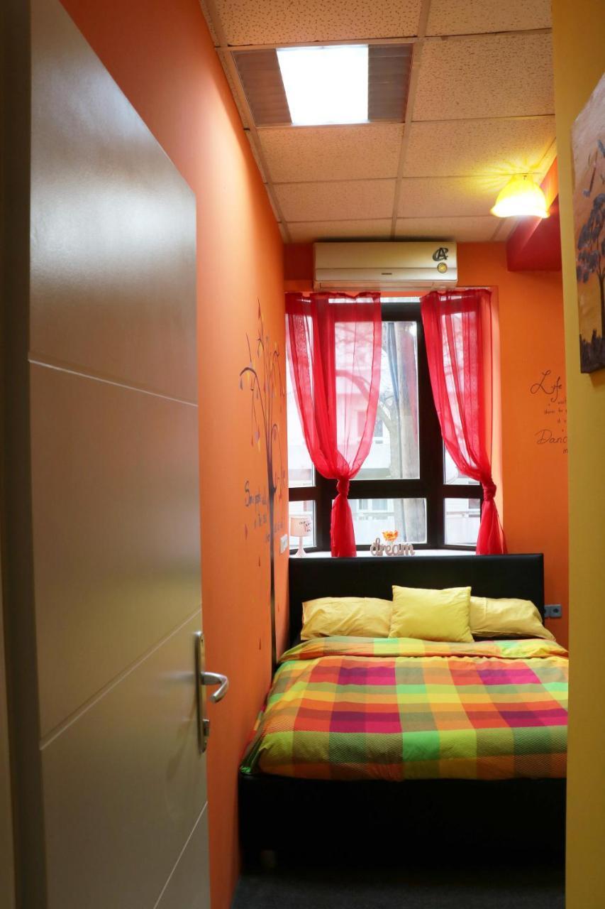 Fancy Hostel Загреб Экстерьер фото