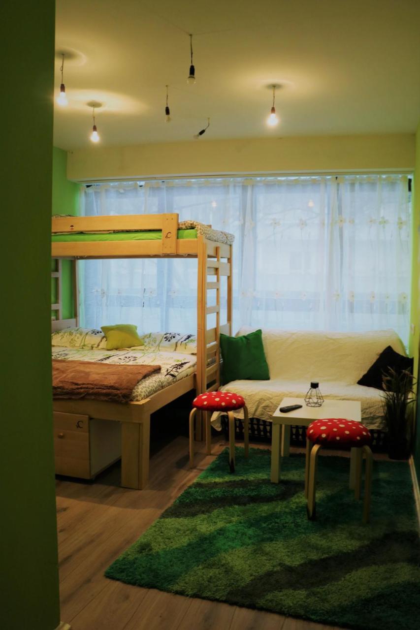 Fancy Hostel Загреб Экстерьер фото